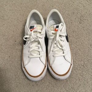 Nike Court Legacy Youth Size